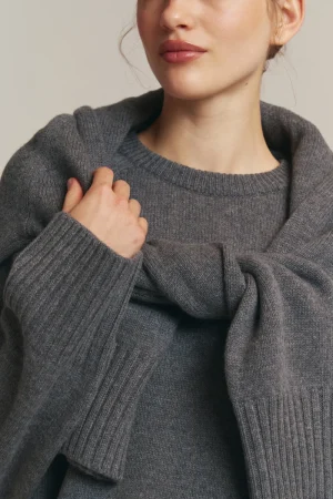 paula-grey-1