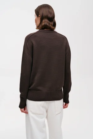 sweater-basic-chocolate-06