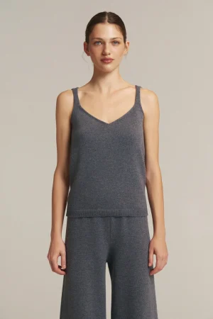 Ellis-grey-1