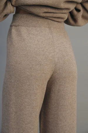 suit-blanche-beige-11
