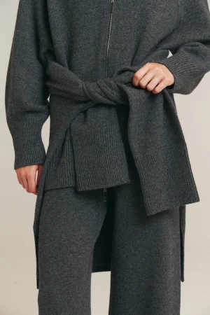 suit-blanche-dark-grey-14