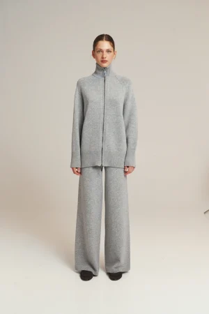 suit-blanche-light-grey-04