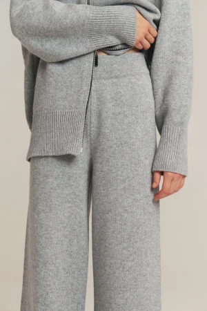 suit-blanche-light-grey-09
