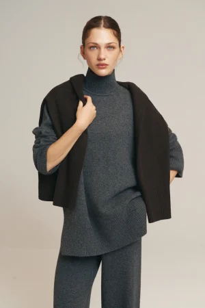 suit-hanna-dark-grey-02