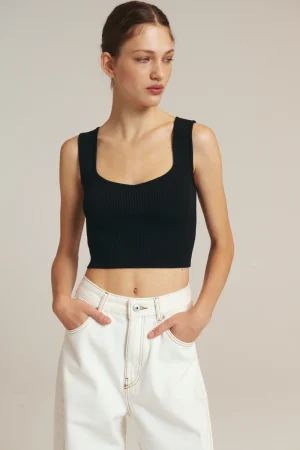 top-whitney-black-4