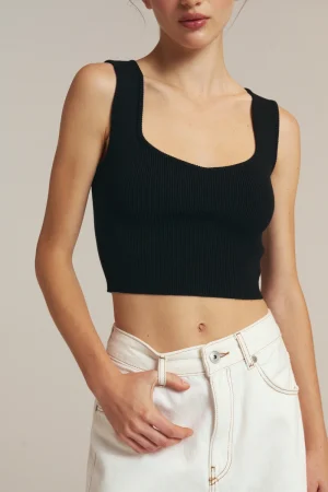 top-whitney-black-5