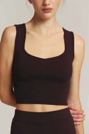 top-whitney-chocolate-3